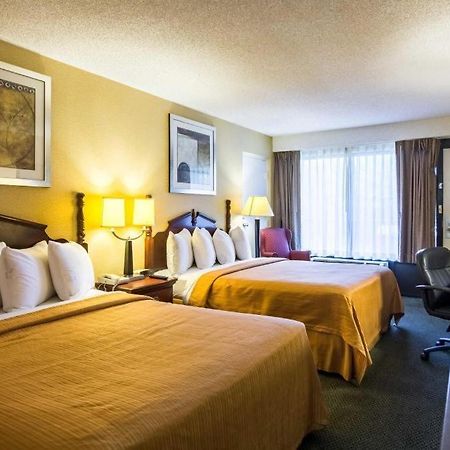 Quality Inn Manassas Bagian luar foto